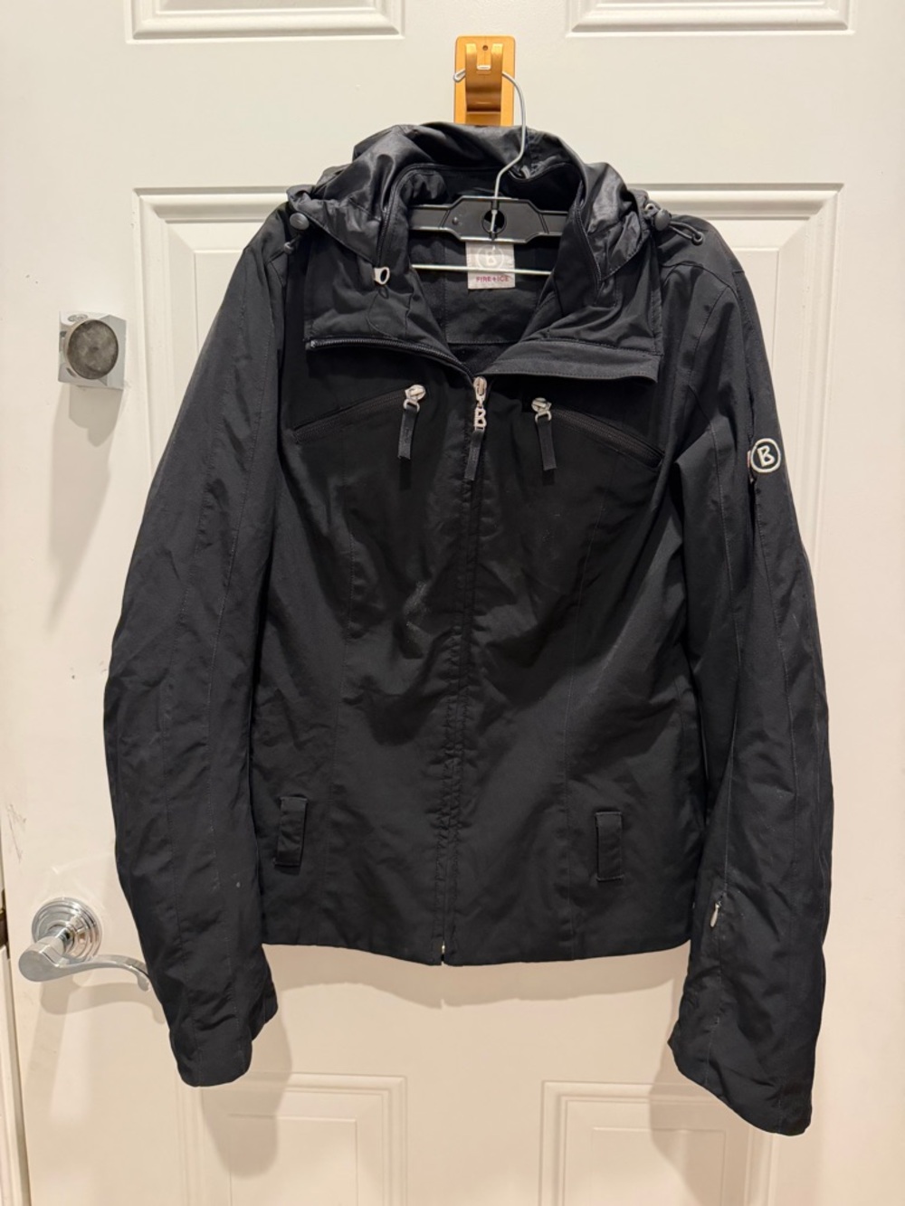 Bogner Fire + Ice black hooded jacket sz 8